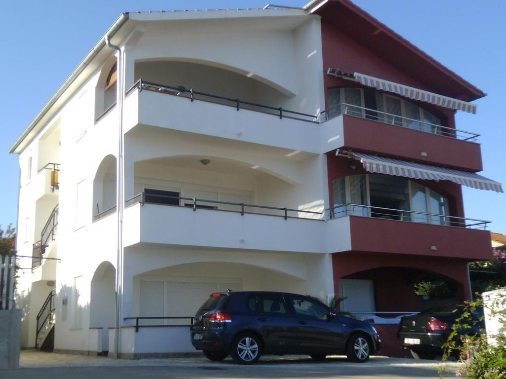 Apartmani Svalina - Seaview And 130M From Beach 트로기르 외부 사진